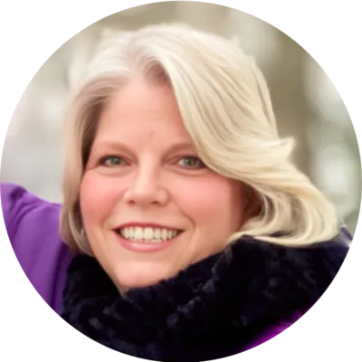 betsy-harris-headshot